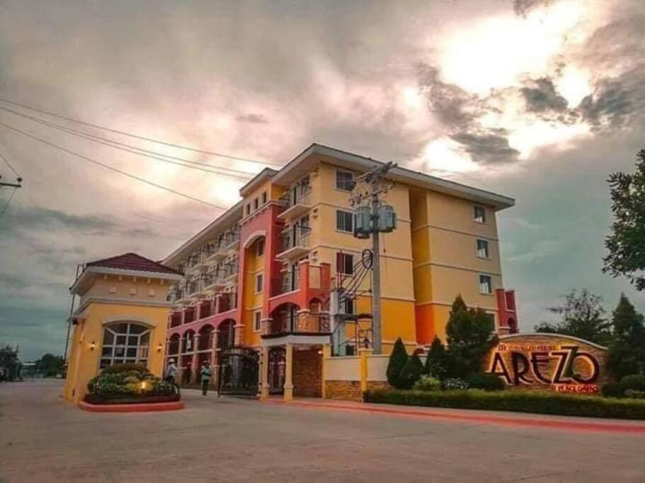 Arezzo Davao Near Sm Lanang & Airport Lejlighed Eksteriør billede